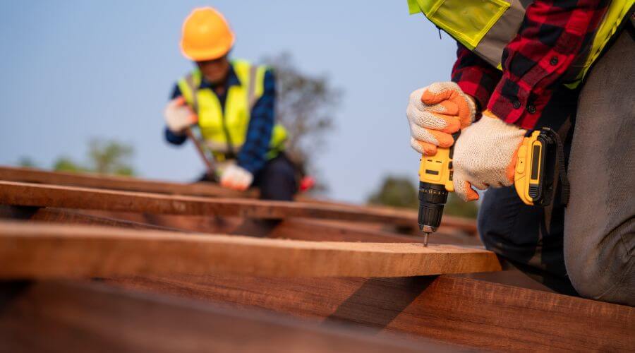 Expert top industrial roofings services in Midvale, OH